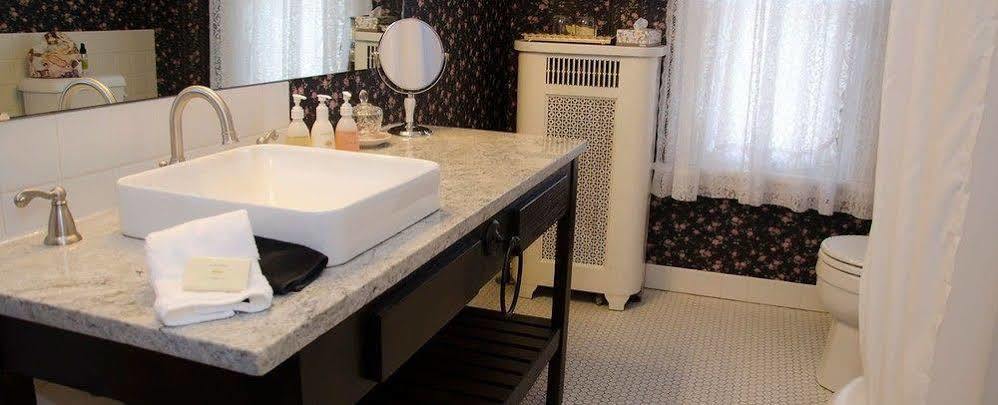 Westby House Inn Extérieur photo